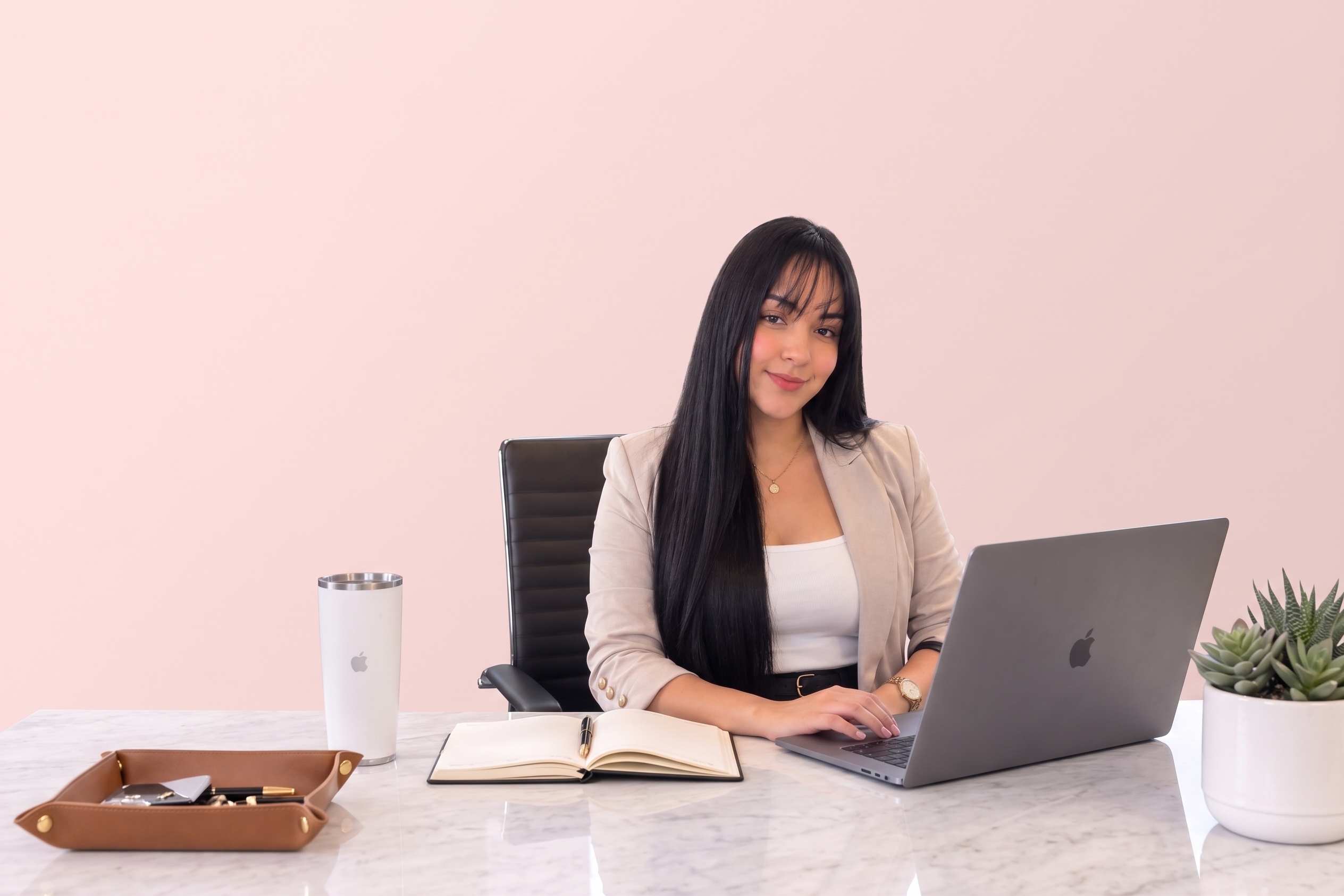 Michell La Rosa asesora financiera
